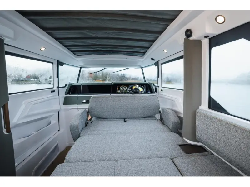 Slide: The Image of Axopar 38 XC Cross Cabin 2026 - 4