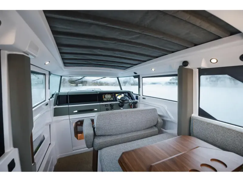Slide: The Image of Axopar 38 XC Cross Cabin 2026 - 5