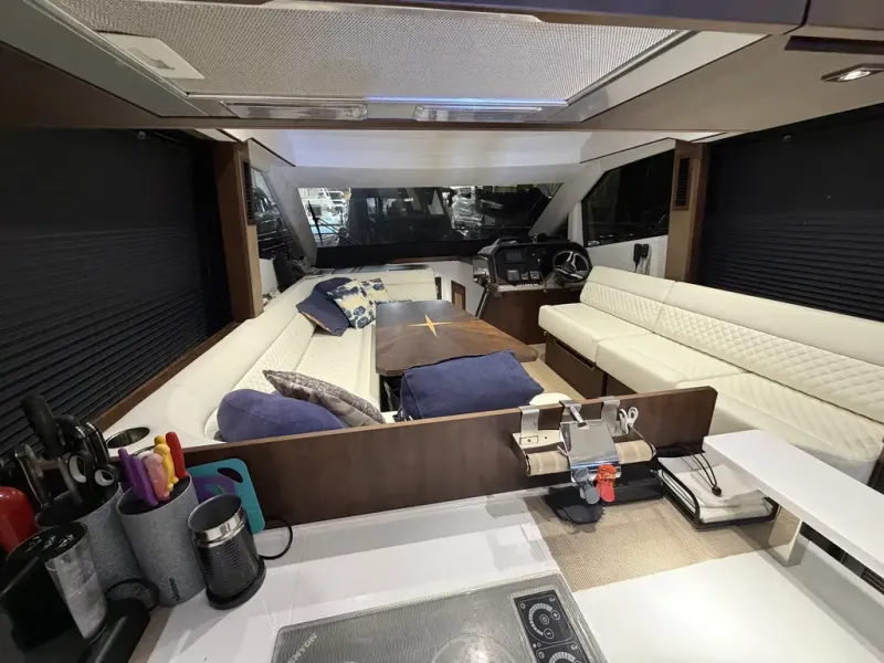 Slide: The Image of Galeon 500 FLY 2019 - 4