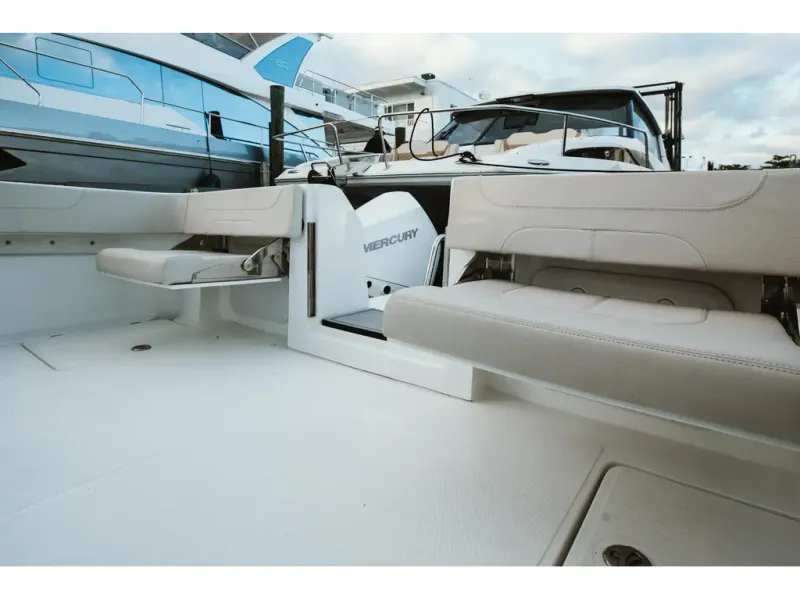 Slide: The Image of Aquila 28 Molokai 2022 - 13