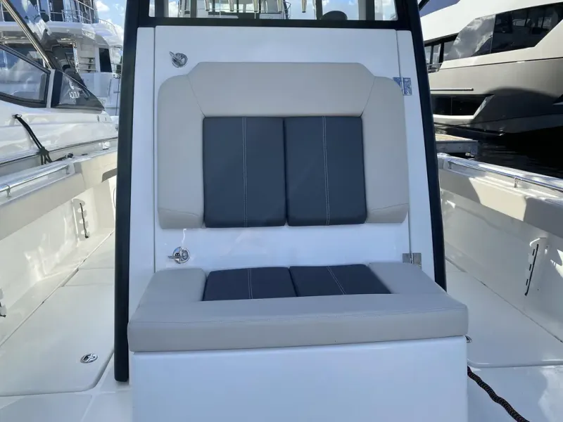 Slide: The Image of Aquila 28 Molokai 2022 - 5