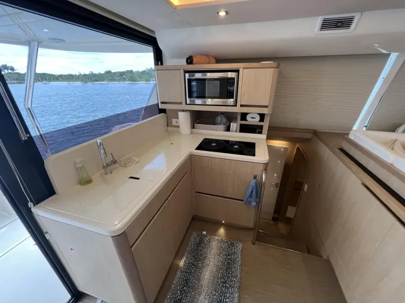 Slide: The Image of Aquila 44 YACHT 2018 - 4