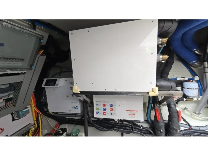 Slide: The Image of Aquila 54 YACHT 2025 - 46