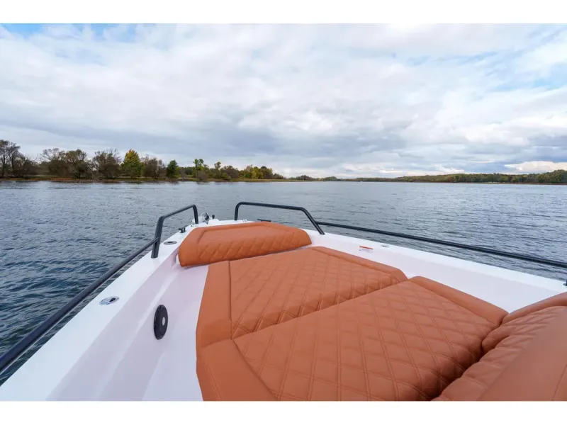 Slide: The Image of Axopar 37 XC CROSS CABIN 2022 - 34