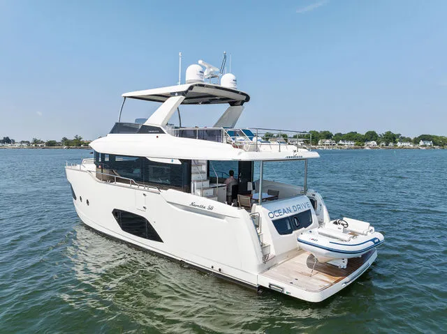 Slide: The Image of Absolute NAVETTA 58 2024 - 44