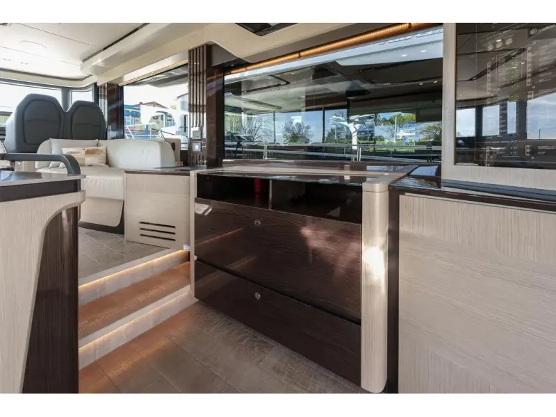 Slide: The Image of Absolute NAVETTA 52 2022 - 21