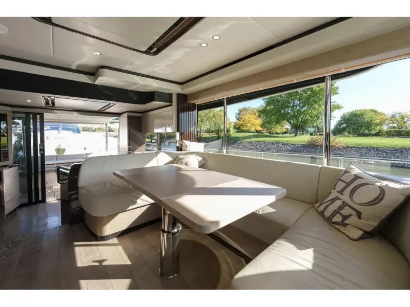Slide: The Image of Absolute NAVETTA 52 2022 - 28