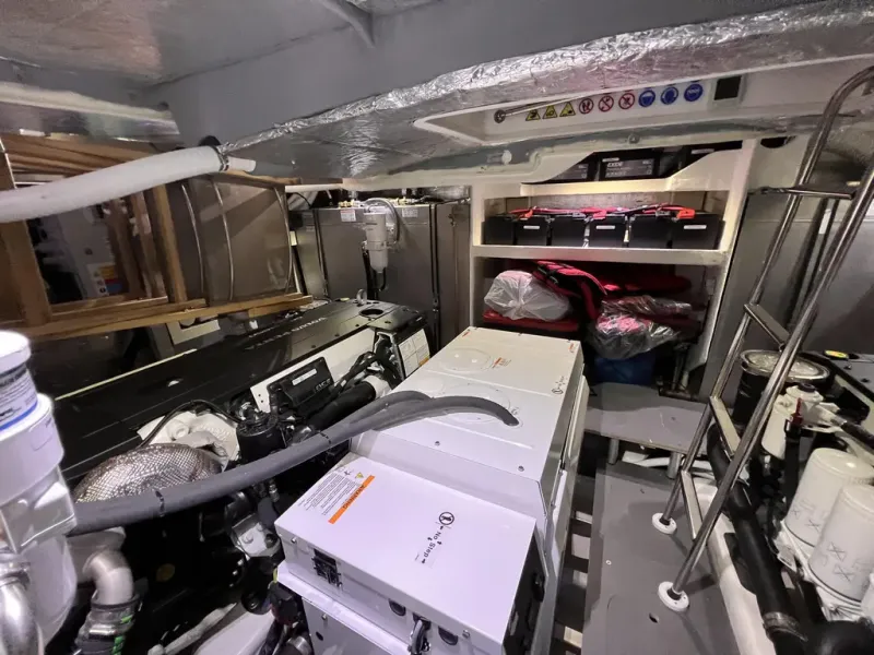 Slide: The Image of Absolute NAVETTA 52 2022 - 69