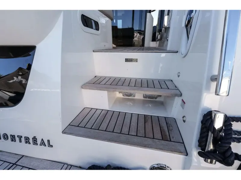 Slide: The Image of Absolute NAVETTA 52 2022 - 7