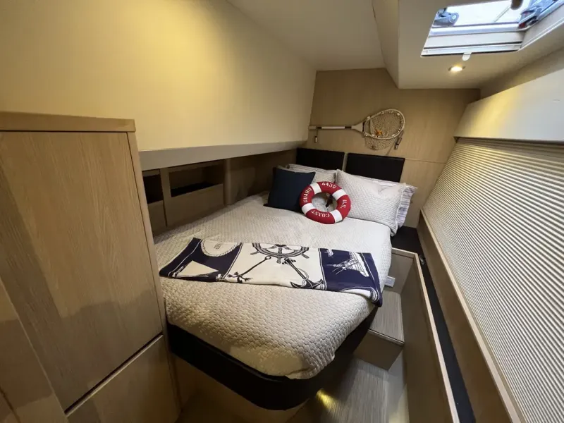 Slide: The Image of Aquila 44 YACHT 2018 - 7