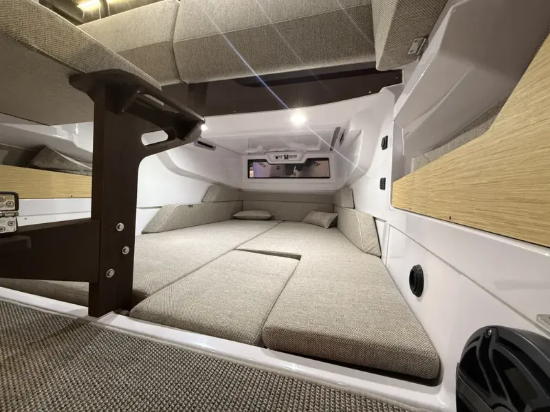 Slide: The Image of Axopar 29 XC CROSS CABIN 2026 - 14