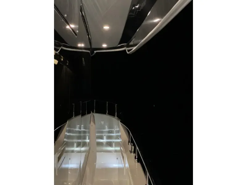 Slide: The Image of Absolute NAVETTA 52 2022 - 16