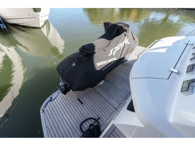 Slide: The Image of Absolute NAVETTA 52 2022 - 4