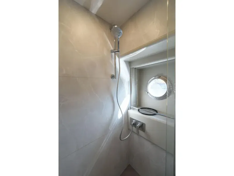 Slide: The Image of Absolute NAVETTA 52 2022 - 47