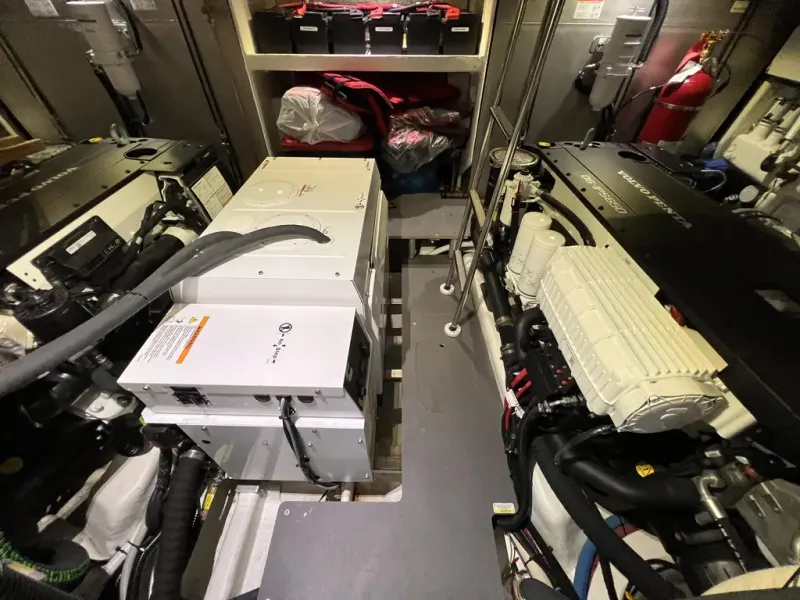 Slide: The Image of Absolute NAVETTA 52 2022 - 70