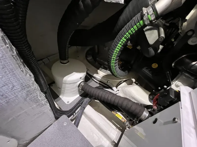 Slide: The Image of Absolute NAVETTA 52 2022 - 74