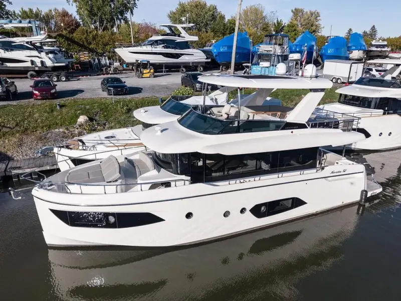 Slide: The Image of Absolute NAVETTA 52 2022 - 77