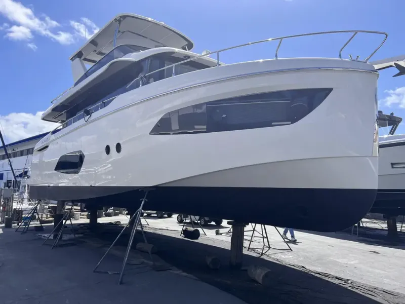 Slide: The Image of Absolute NAVETTA 52 2022 - 80