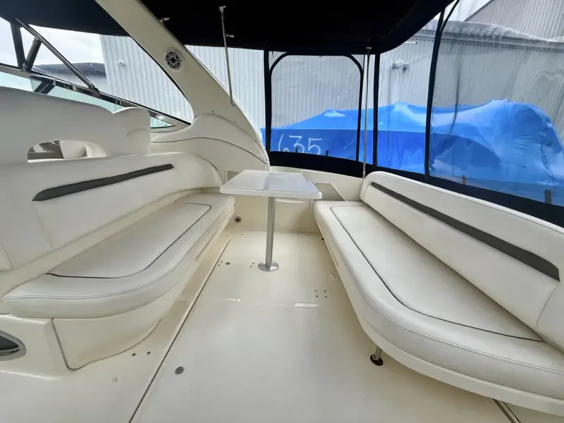 Slide: The Image of Sea Ray 360 SUNDANCER 2004 - 15