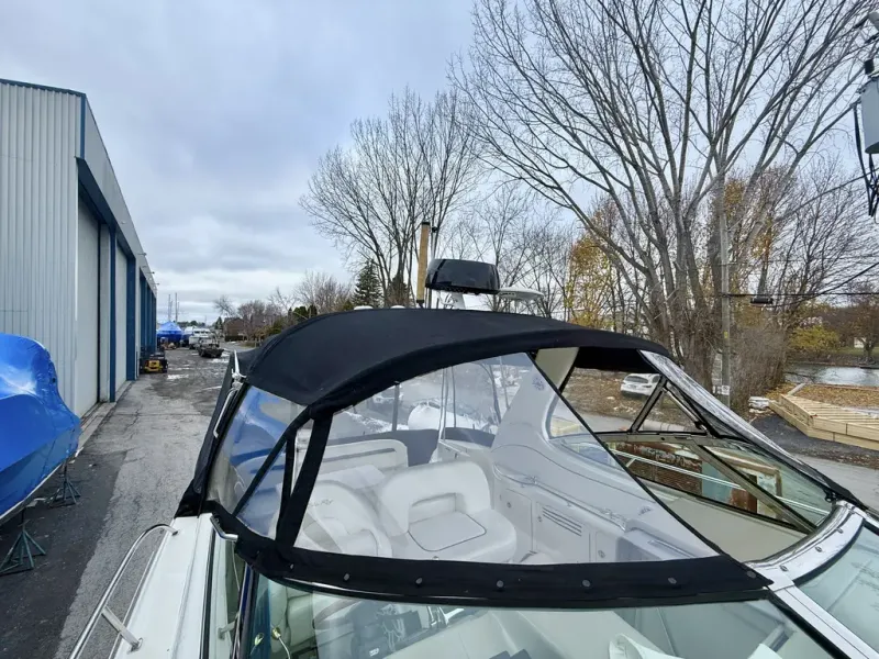 Slide: The Image of Sea Ray 360 SUNDANCER 2004 - 53