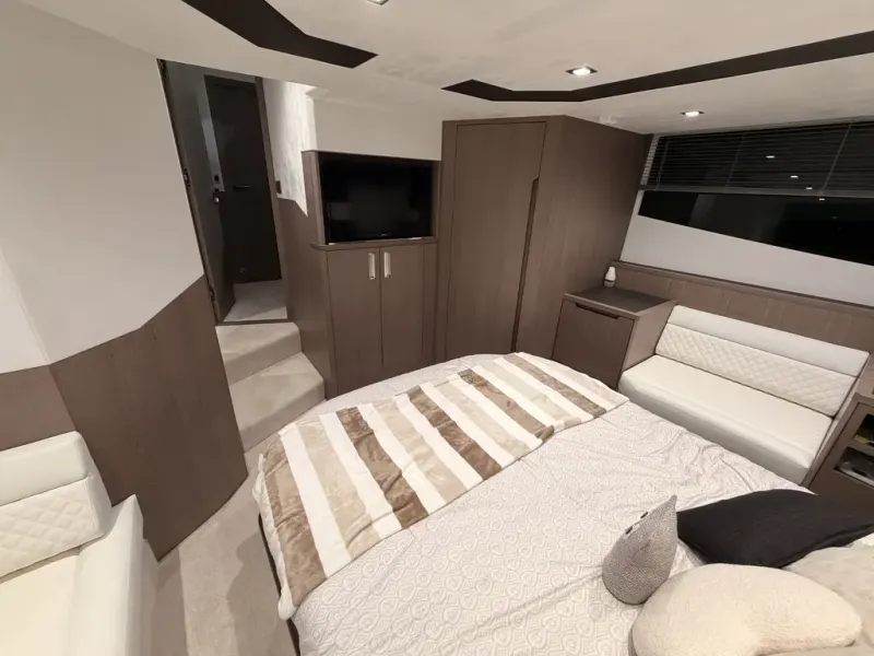 Slide: The Image of Galeon 500 FLY 2023 - 20