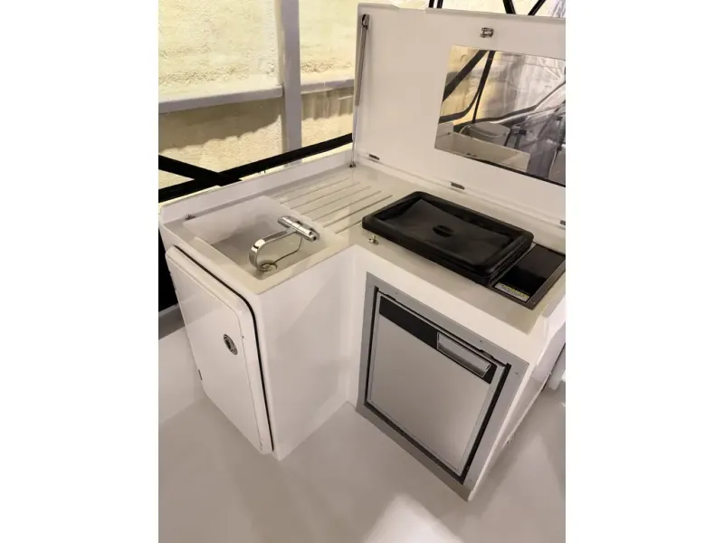 Slide: The Image of Galeon 500 FLY 2023 - 30