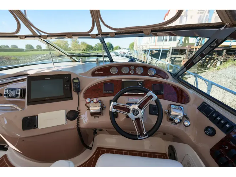 Slide: The Image of Sea Ray 460 DA 2004 - 17
