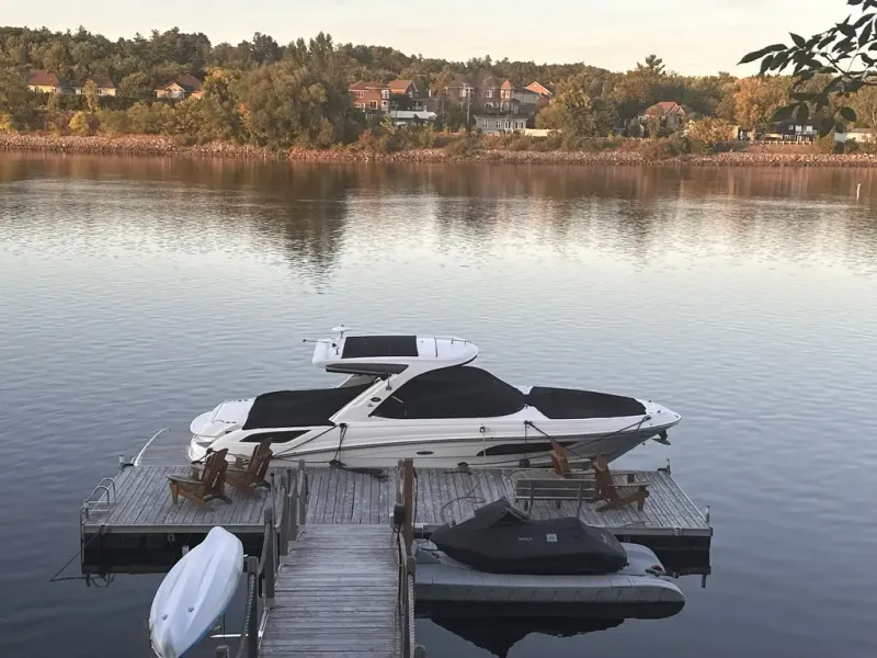 The Image of Sea Ray SLX 350 2016 - 0