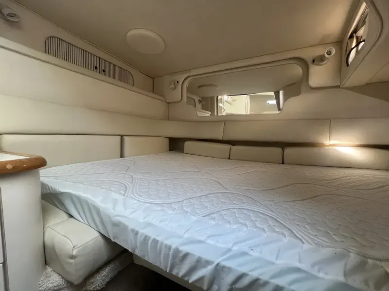 Slide: The Image of Sea Ray Sundancer 340 1999 - 27