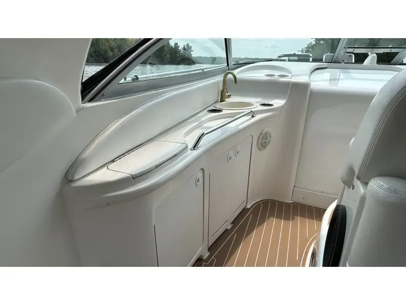 Slide: The Image of Sea Ray Sundancer 340 1999 - 6