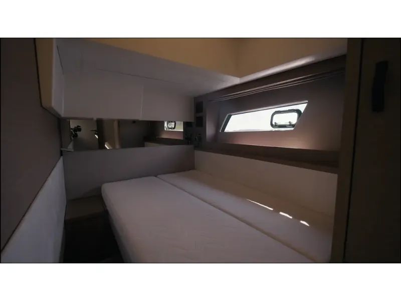 Slide: The Image of Prestige Yachts 520S 2018 - 29