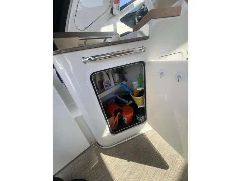 Slide: The Image of Cruisers 360 Express 2010 - 10