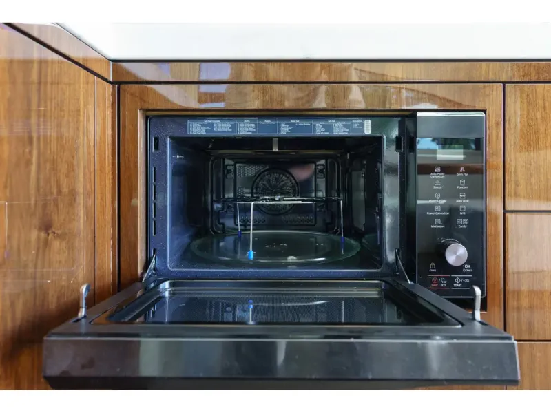 Slide: The Image of Fairline Targa 50 2023 - 18