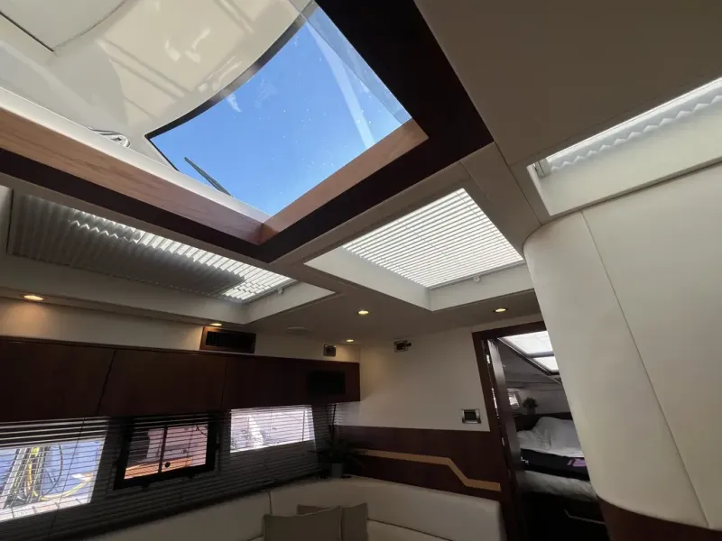 Slide: The Image of Galeon 405 HTS 2016 - 13