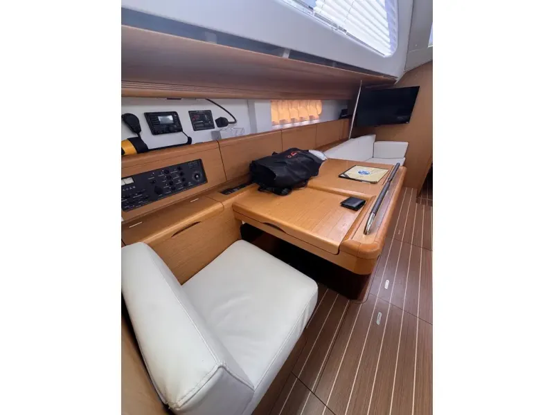 Slide: The Image of Jeanneau 50 Deck Saloon 2011 - 15
