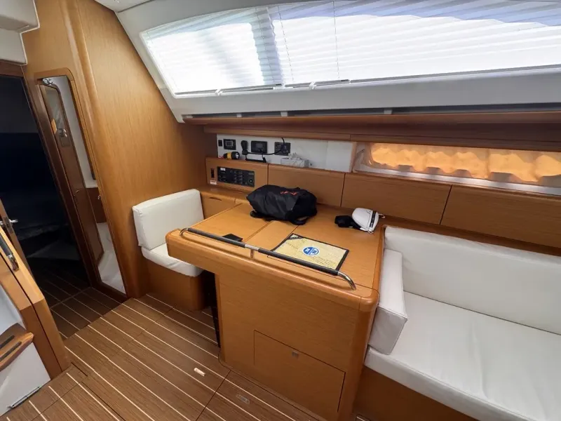Slide: The Image of Jeanneau 50 Deck Saloon 2011 - 18