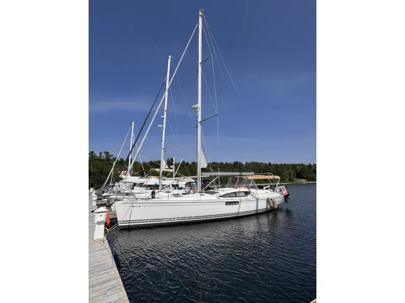 Slide: The Image of Jeanneau 50 Deck Saloon 2011 - 5