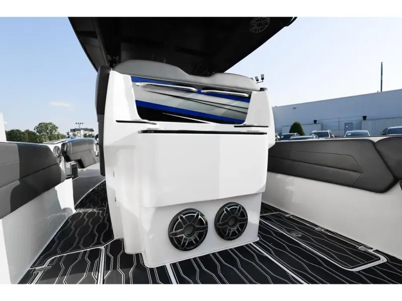 Slide: The Image of Sunsation 32 CCX 2023 - 24