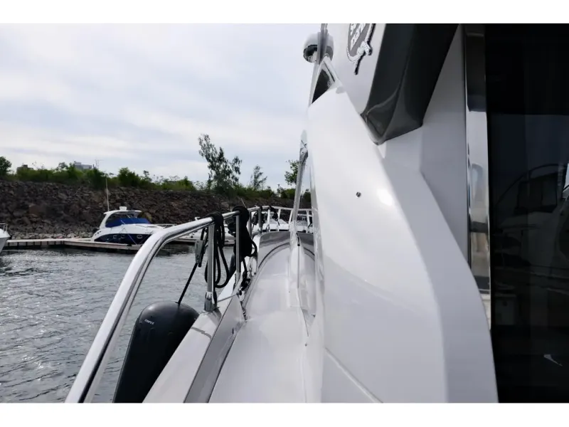 Slide: The Image of Sessa Coupe 47 2022 - 12