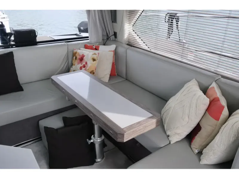 Slide: The Image of Sessa Coupe 47 2022 - 20