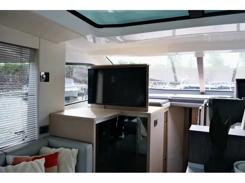 Slide: The Image of Sessa Coupe 47 2022 - 27