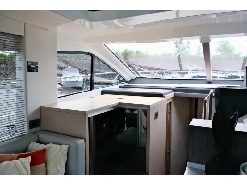 Slide: The Image of Sessa Coupe 47 2022 - 28