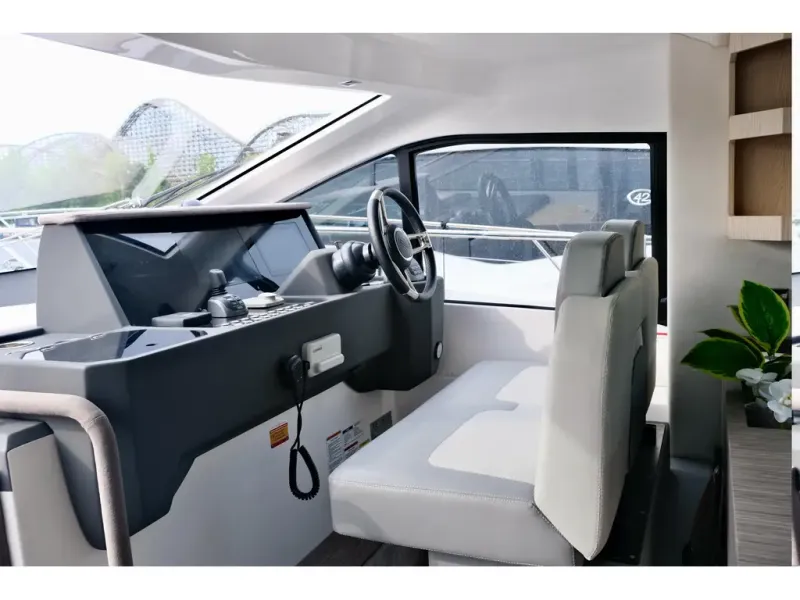 Slide: The Image of Sessa Coupe 47 2022 - 31