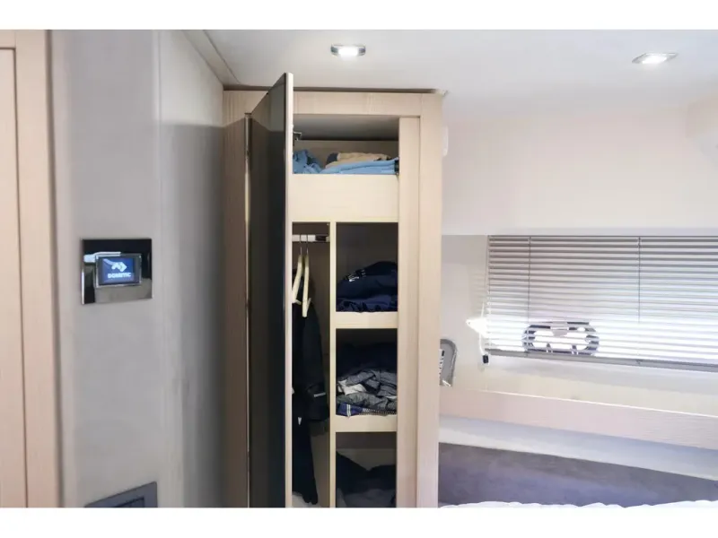 Slide: The Image of Sessa Coupe 47 2022 - 34