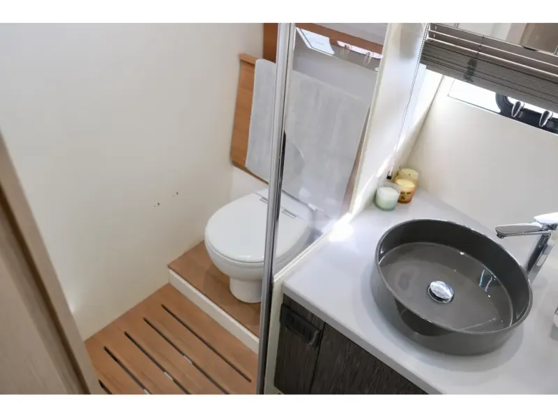 Slide: The Image of Sessa Coupe 47 2022 - 35