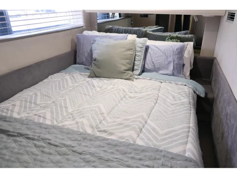 Slide: The Image of Sessa Coupe 47 2022 - 38