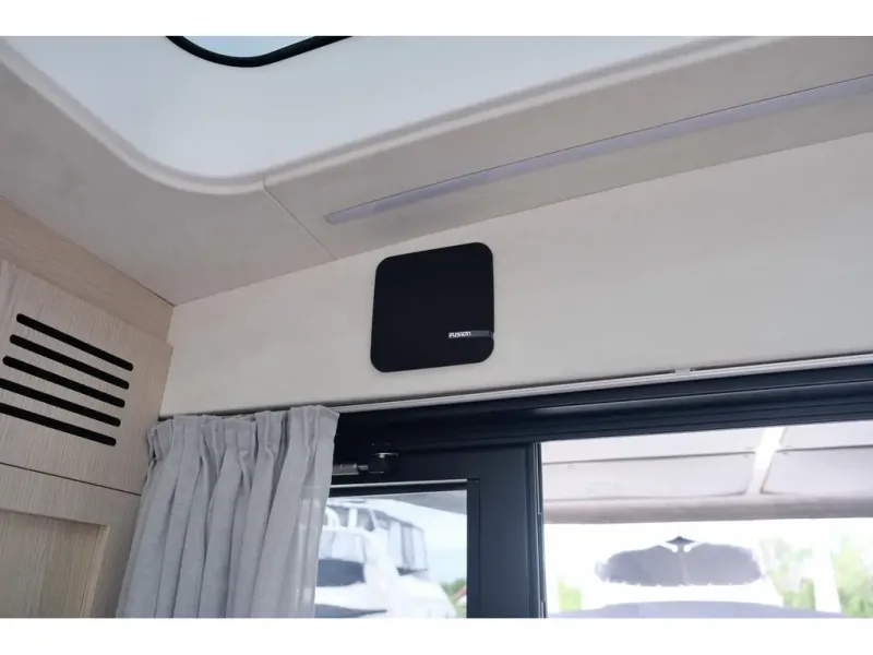 Slide: The Image of Sessa Coupe 47 2022 - 49