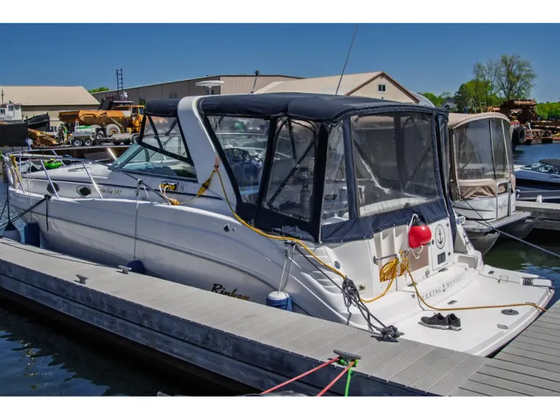 The Image of Rinker Fieste Vee 342 2003 - 0