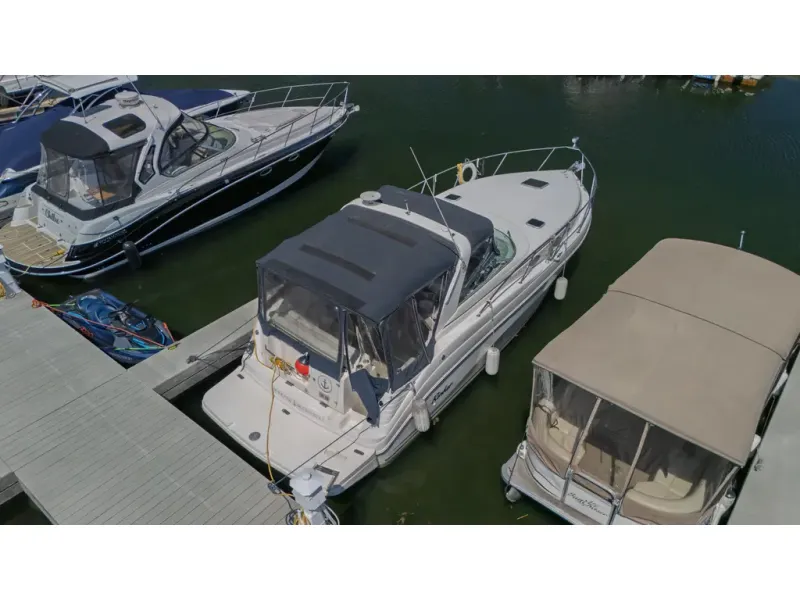 Slide: The Image of Rinker Fieste Vee 342 2003 - 15