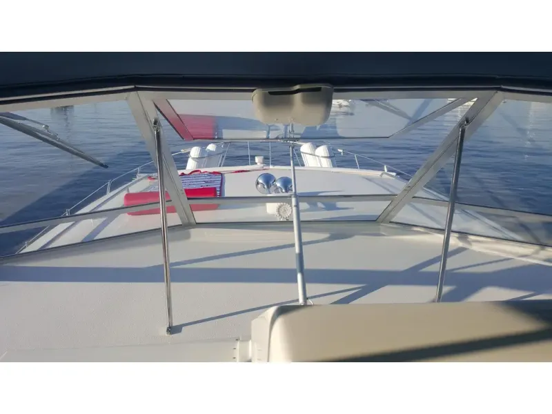 Slide: The Image of Chris-Craft Catalina 381 1989 - 9